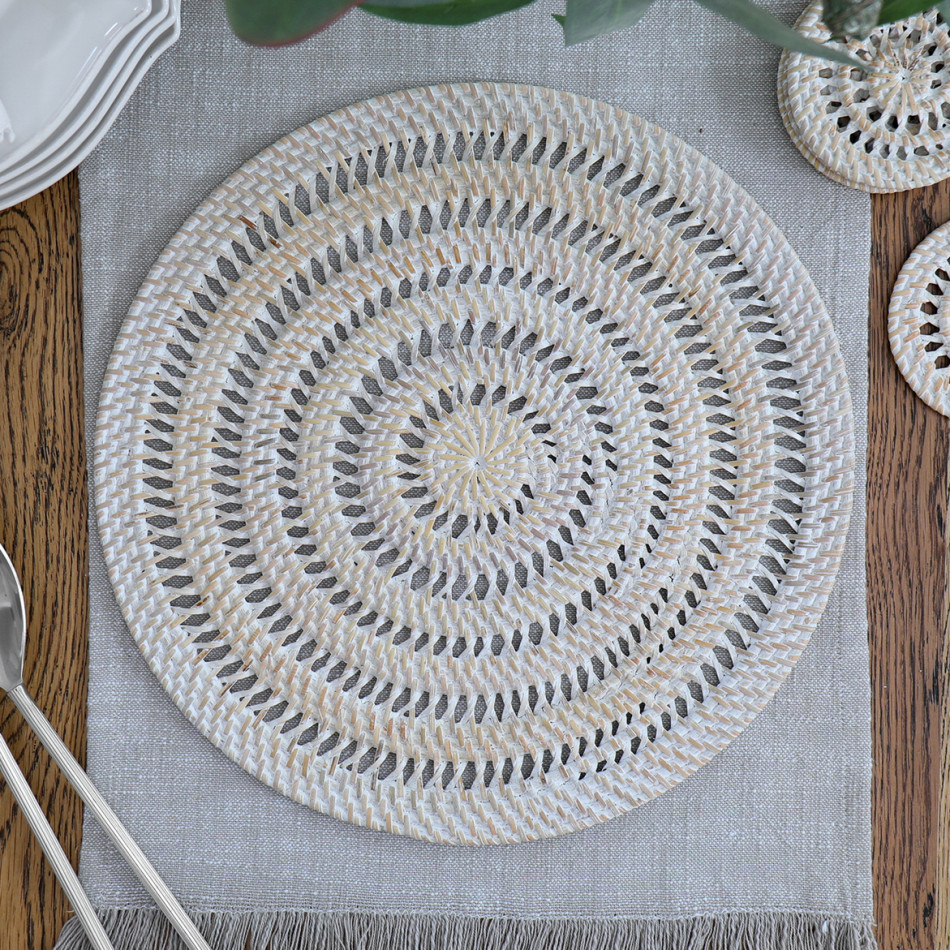 Fairlight Whitewash Rattan Placemat, decorative tableware