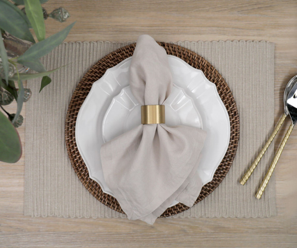 Set 4 Taupe Tallis Ribbed Placemats
