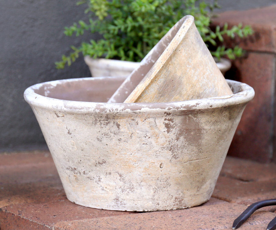 Large Woolcott Wide Plant Pot