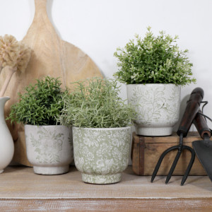 Set 3 Fernleigh Green & White Herb Pots, presented as a standalone item for straightforward product identification