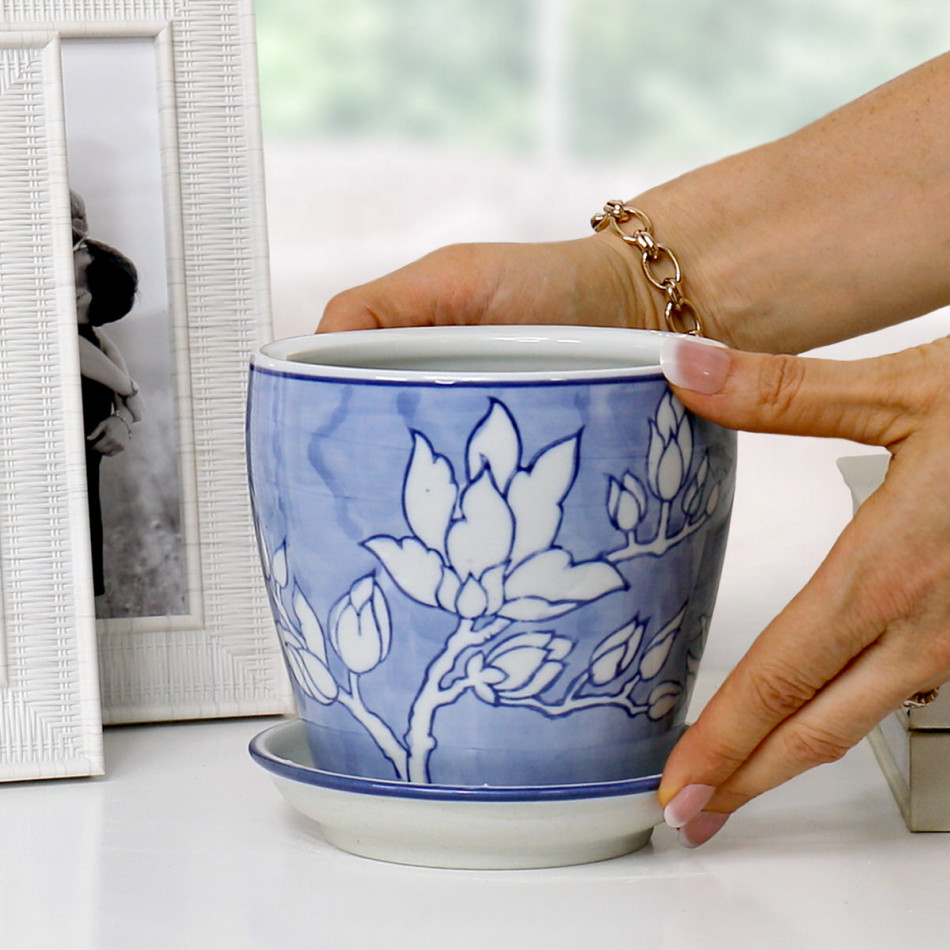 Extra Small Carlisle Magnolia Planter Pot
