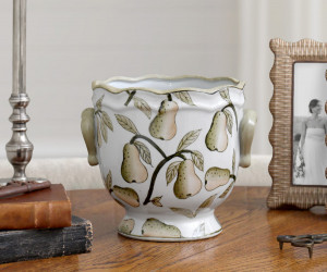 Maison Pear Footed Plant Pot