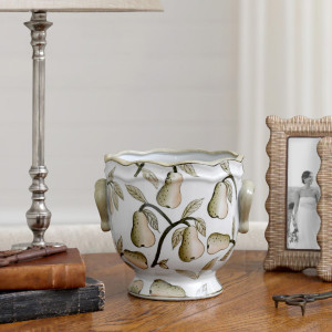 Maison Pear Footed Plant Pot, a plant display piece suited to adding greenery to a styled space