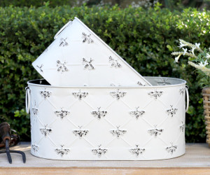 Large Abigail White Bee Oval Planter
