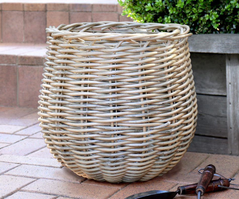 Large Carlotta Polyrattan Basket