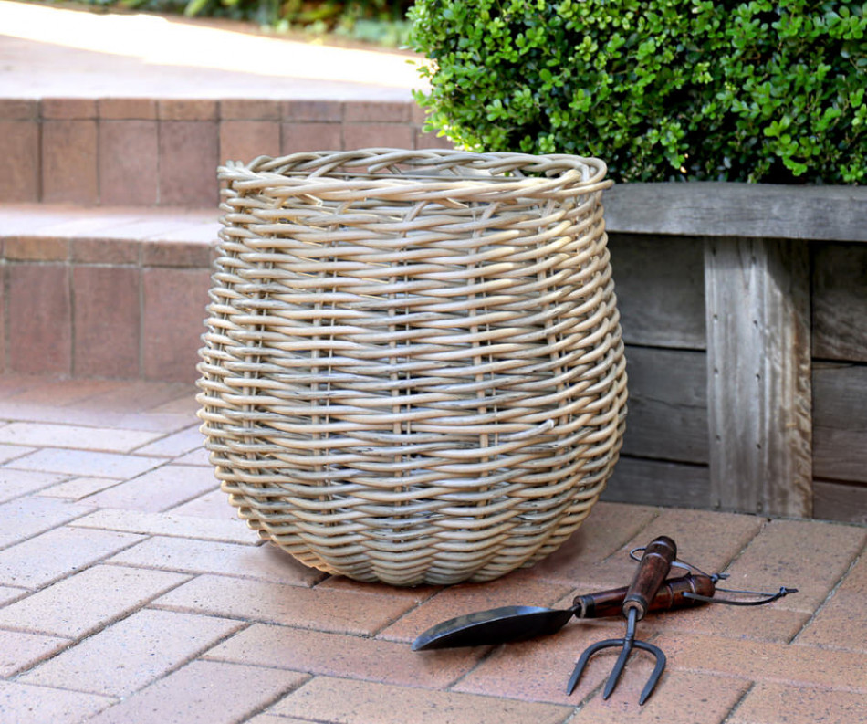 Large Carlotta Polyrattan Basket