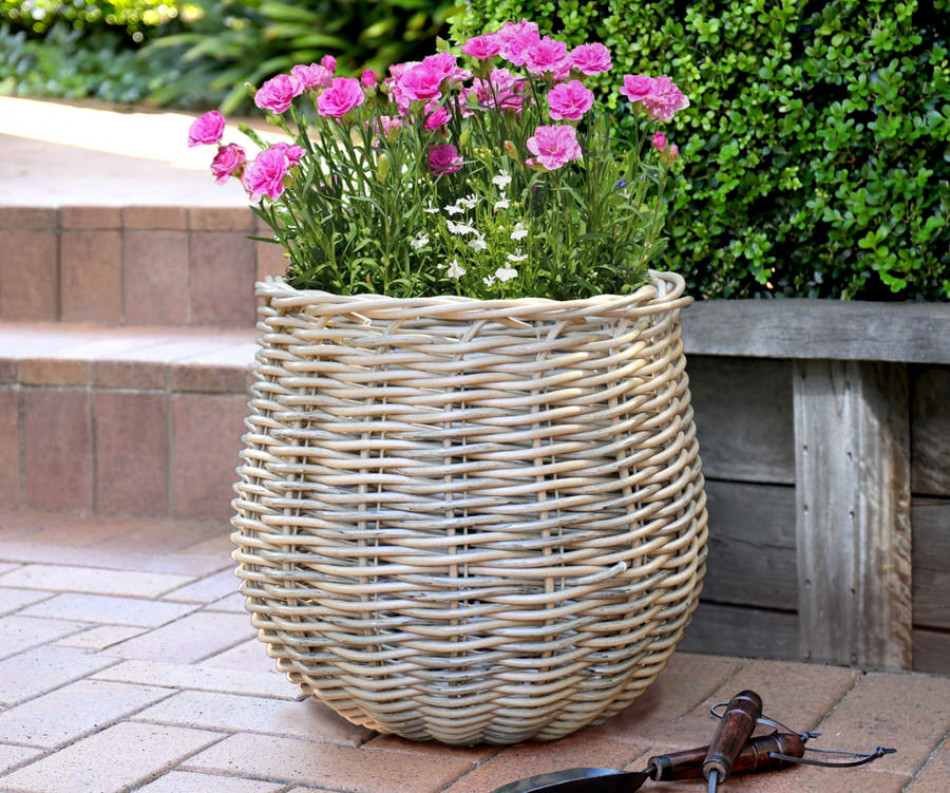 Large Carlotta Polyrattan Basket