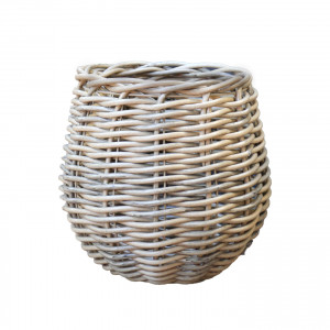 Small Carlotta Polyrattan Basket, designed as a versatile storage accent for an interior space