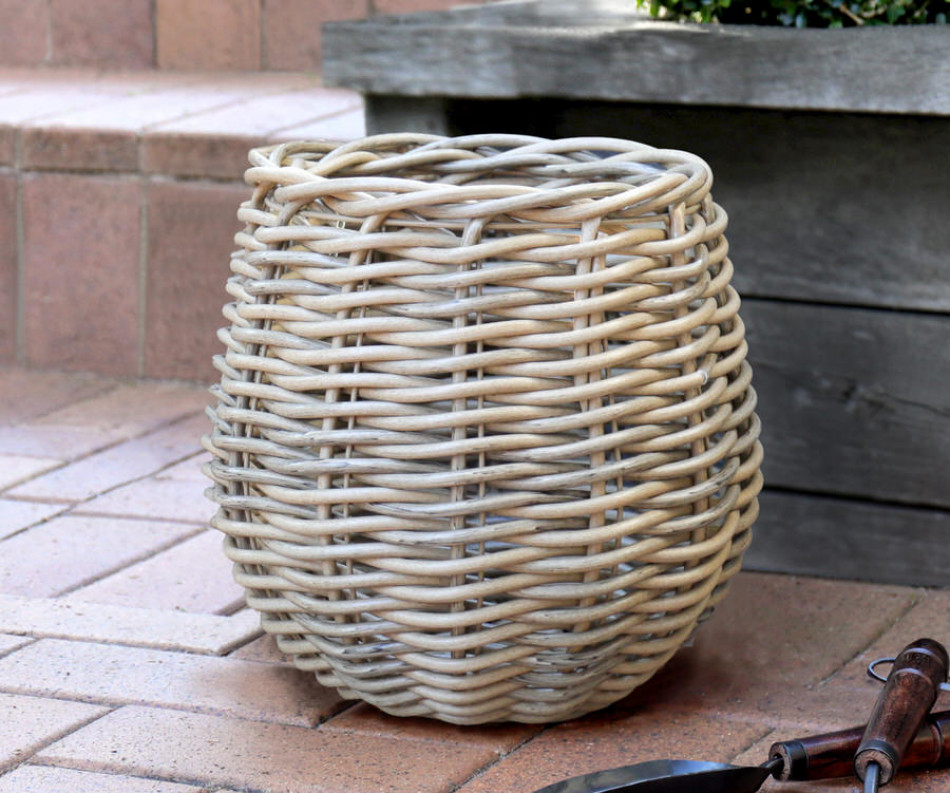 Small Carlotta Polyrattan Basket