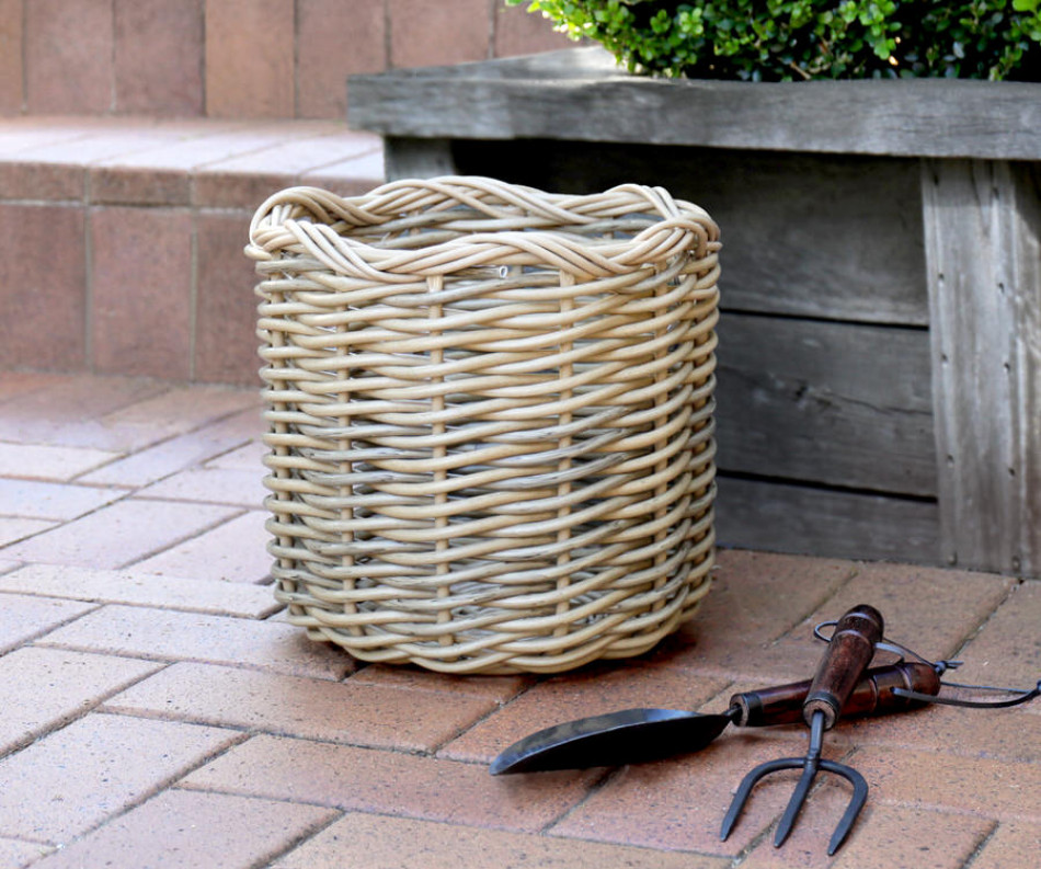 Small Waverton Polyrattan Basket