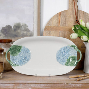 Heaven Blue Hydrangea Platter, a tabletop piece suited to serving food or creating a decorative display