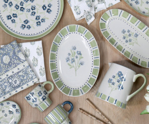 Round Isobel Blue Floral Serving Platter