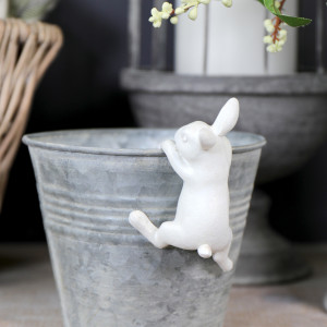 Piper the Rabbit Pot Hanger - White
