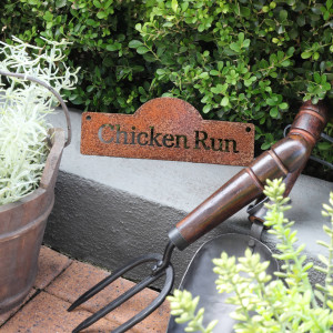Chicken Run Garden Sign - Rusty