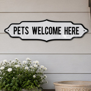 'Pets Welcome Here' Vintage Wall Sign