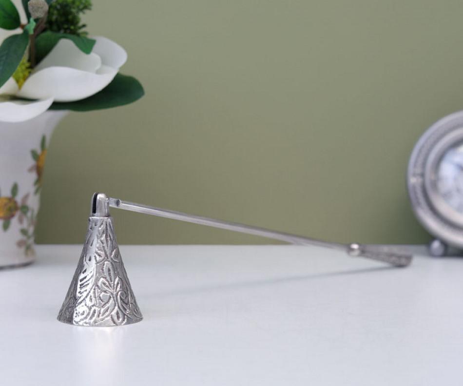 Les Fleur Silver Candle Snuffer