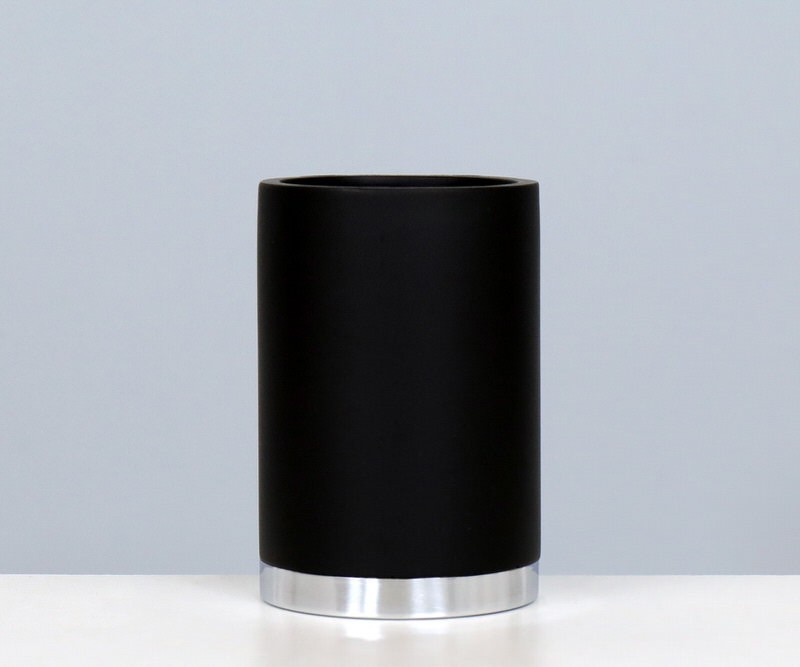 Noir Black & Chrome Tumbler