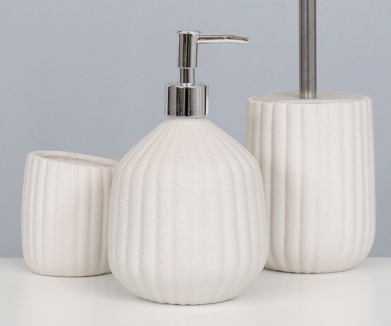 Mahalia White Soap Pump