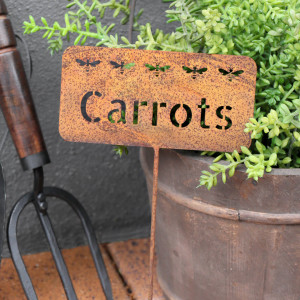 Rusty Carrots Garden Stake, decorative home accessory