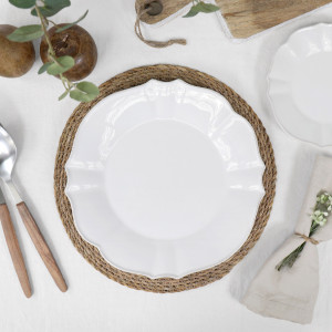 180cm White Wipe-Clean Round Tablecloth, a textile accessory designed for dining, kitchen or tabletop use