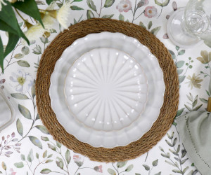 150cm Primavera Wipe-Clean Round Tablecloth