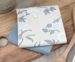 Set 2 Cream Larkhill Tea Towels