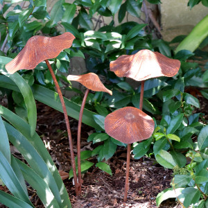 Set 3 Maya Mushroom Garden Stakes, decorative home accessory