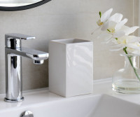 Charlie Toothbrush Holder - Square