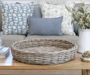 Large Amalfi Round Rattan Tray