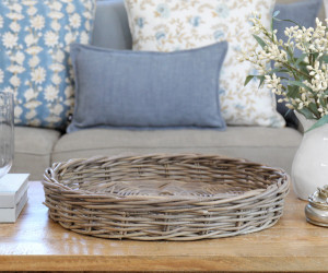 Medium Amalfi Round Rattan Tray