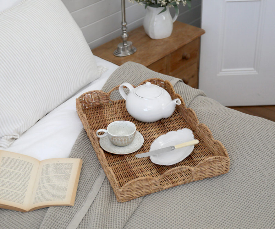 Large Swanley Scalloped Rattan Tray - Rectangle