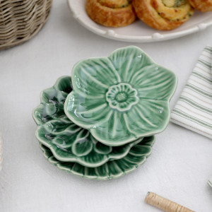 Set 3 Fleurette Green Trinket Dishes, a tabletop piece for serving or decorative display