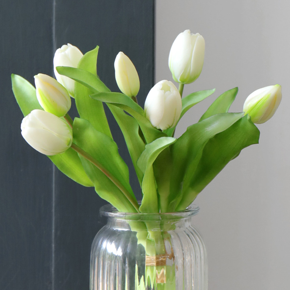 Bunch of 7 White Tulips, decorative home accessory