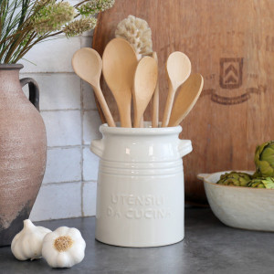 Cucina Cream Utensil Holder, a functional utensil for food preparation, serving or household use