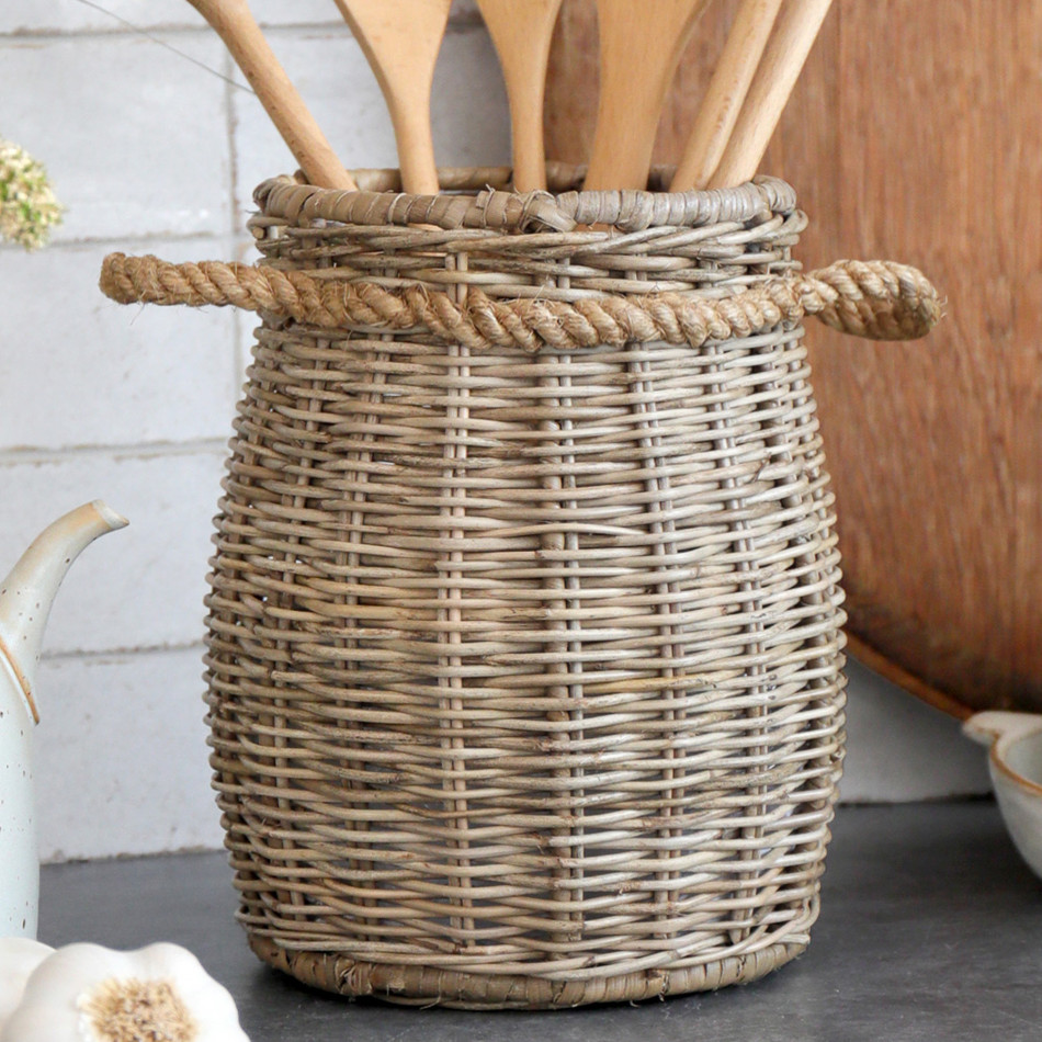 Breton Rattan Utensil Holder, decorative tableware