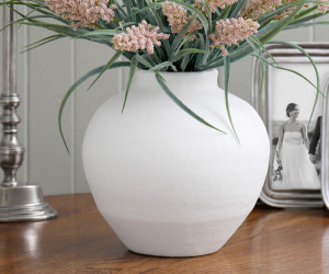 Canyon Round White Terracotta Vase