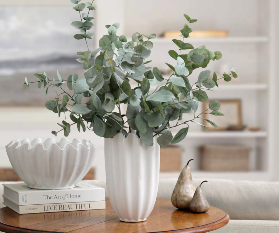 Amadora Fluted White Vase