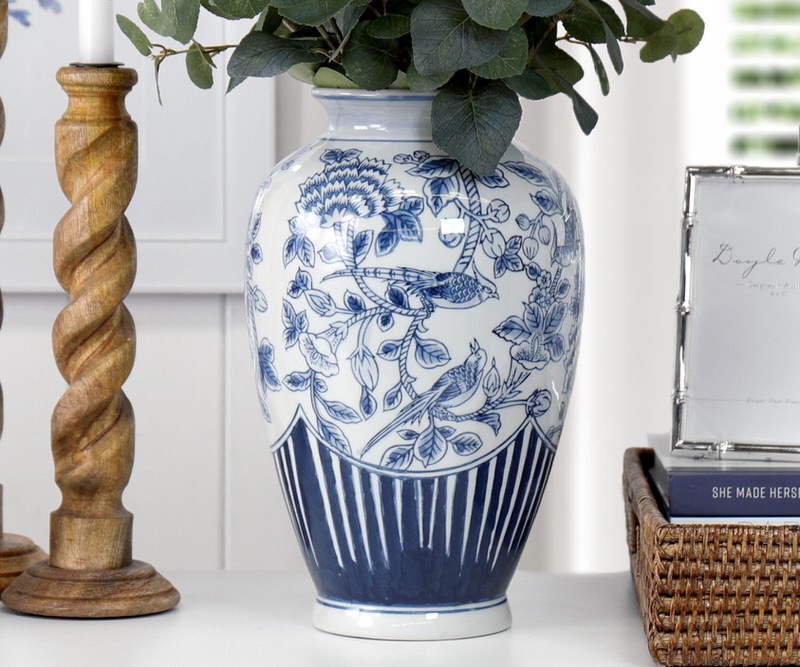 Palace Pheasants Blue & White Vase