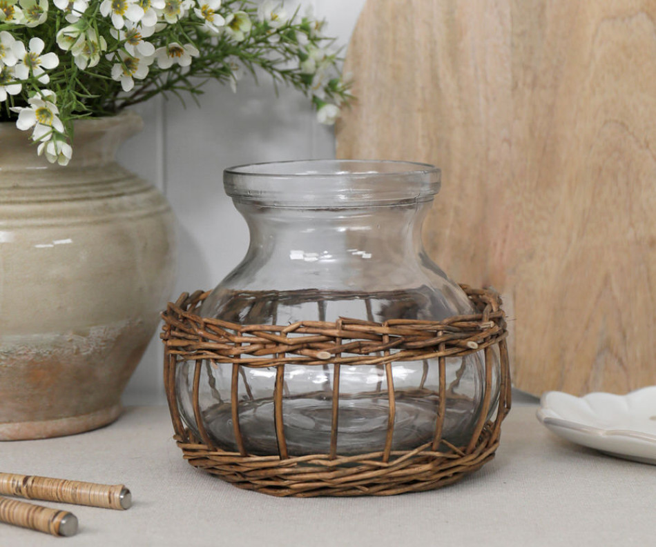 Cotswold Wicker Table Vase