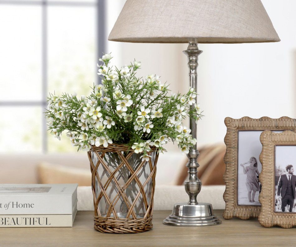 Small Cotswold Wicker Hurricane Vase