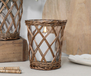 Small Cotswold Wicker Hurricane Vase
