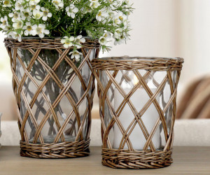 Small Cotswold Wicker Hurricane Vase